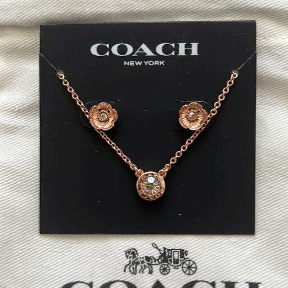Coach Open Circle Necklace and Tea Rose Stud Set - Picture 6 of 7